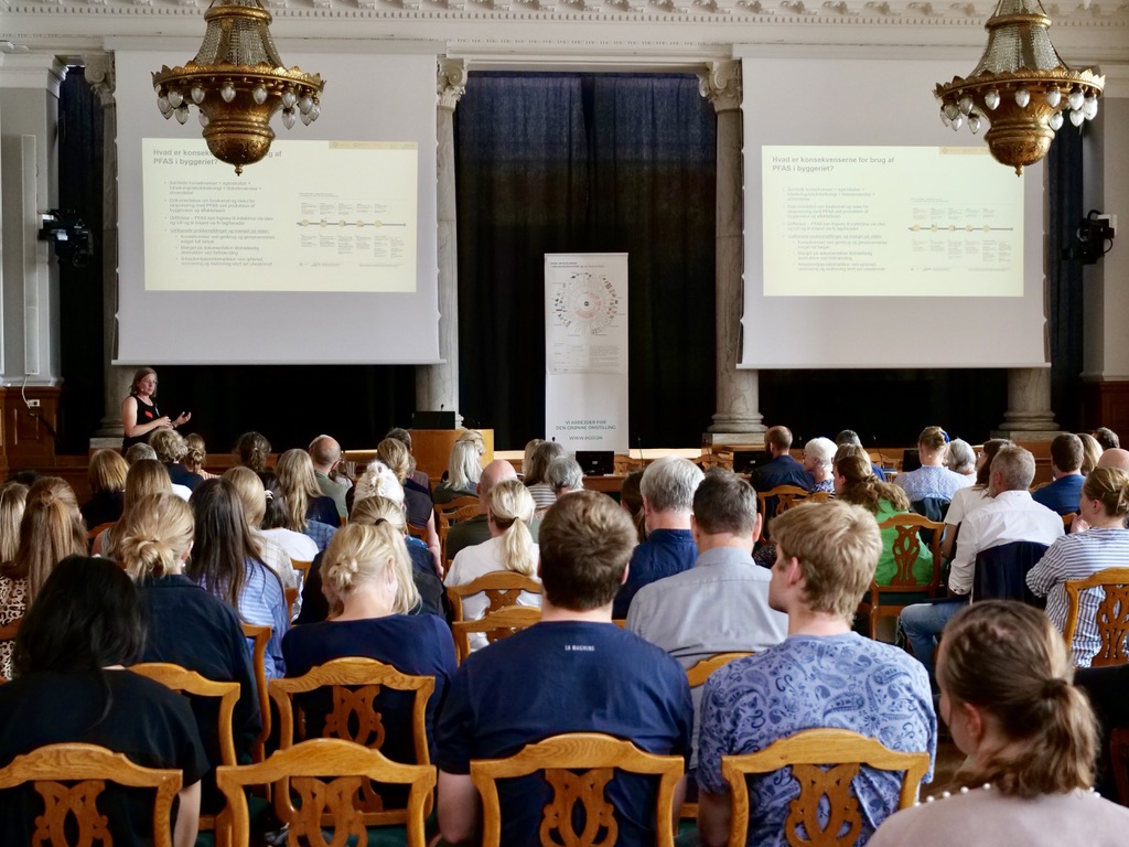 5AAD929B-1DCF-414F-B1F3-75A179A0569D_1_105_c